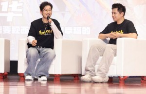 《阳光俱乐部》首映：黄晓明忆“闹太套”往事