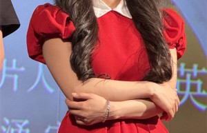 《小丑爸爸》首映 张天其谈小丑角色体验