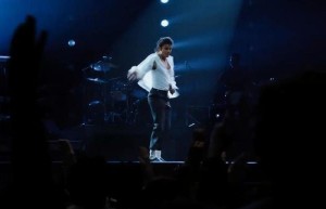 迈克尔·杰克逊传记《首支预告片》24小时破亿观看纪录！