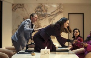 迪士尼新剧成笑柄？《金·卡戴珊》律政剧被评最烂