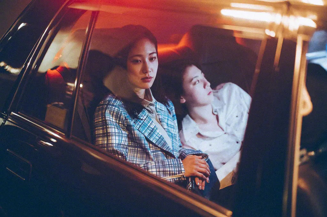 《亲爱的她》将在内地上映！由三吉彩花和阿部纯子主演。
