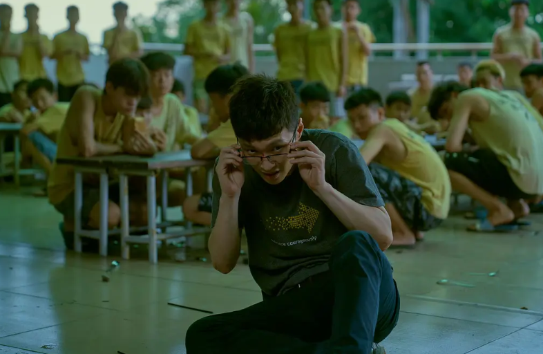 终于看完了《孤注一掷》，不如预期的精彩