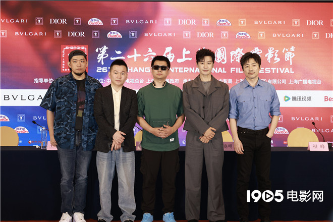 黄晓明因新片《阳光俱乐部》亮相上影节，体重增加至85公斤-1