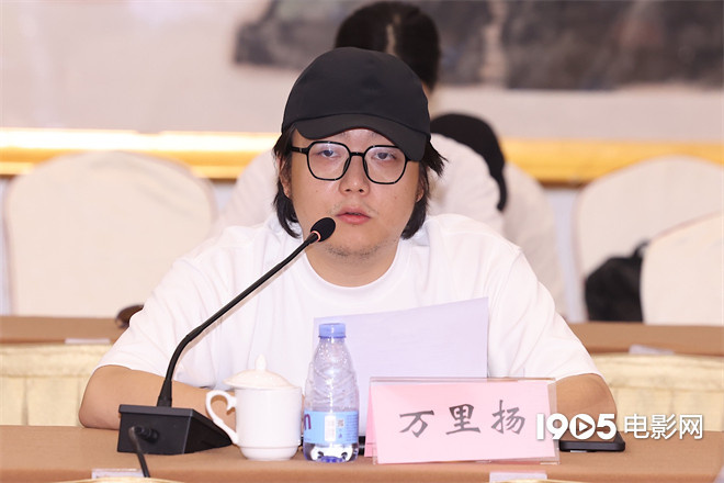 研讨会：专家点赞青春化表达的《群星闪耀时》-1