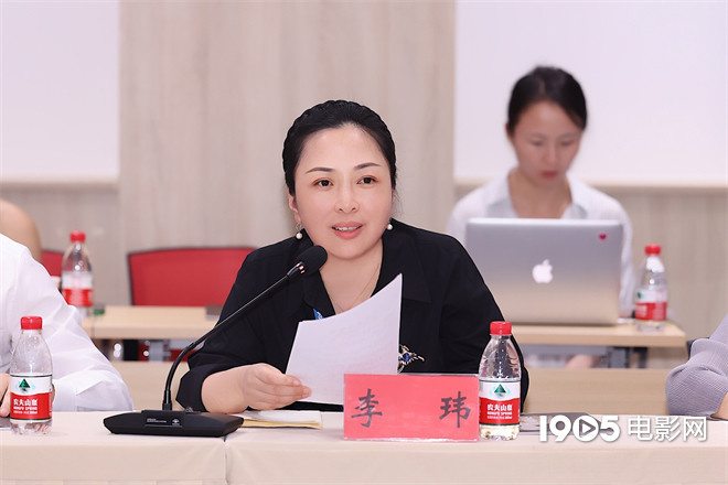 共同探讨越剧电影《汉文皇后》的研讨会：展望戏曲电影发展趋势-1