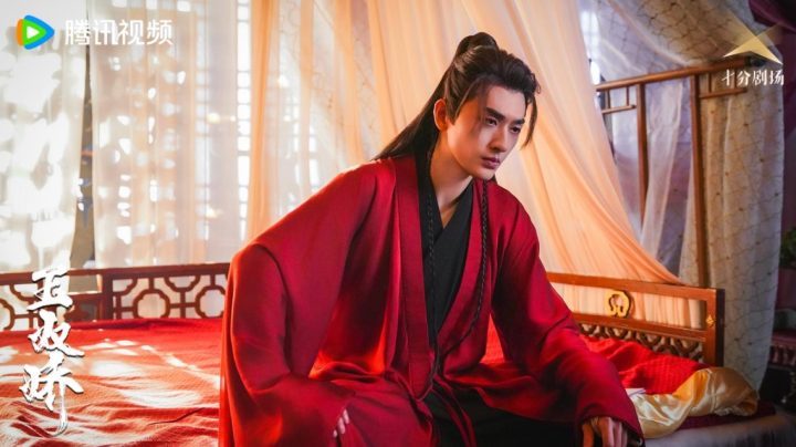 程宇峰主演的《玉奴娇》在真诚演艺城热播，主演主持人是殷稷-2
