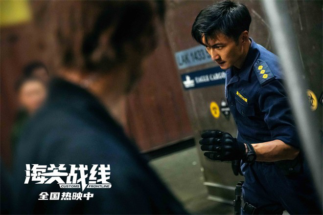 谢霆锋在《海关战线》中以一敌多，上演64连招片段曝光-2