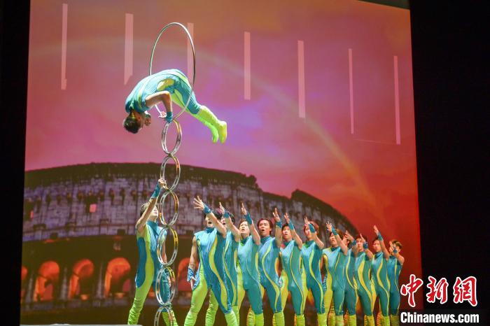 中国杂技团《青春ing》即将在香港举行表演-1