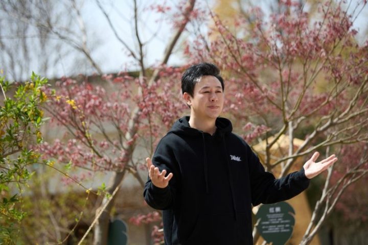 《花园》大结局，张颂文、马嘉祺、姚晨演绎喜庆“狂欢盛宴”-2