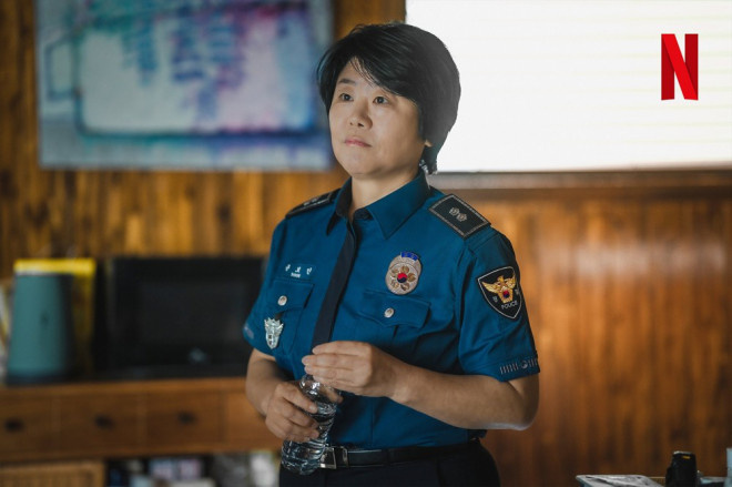 高旻饰演神秘疯子，新悬疑剧《无声蛙鸣》首映预告揭秘-2