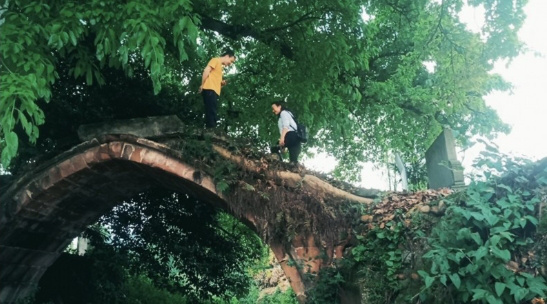 《异想天开》喜剧励志电影将在苏东坡走过的千年古桥进行取景开机-1