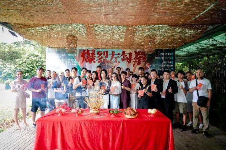 特种兵梁平退役后深入香港展开救妻行动《爆裂左勾拳》-2