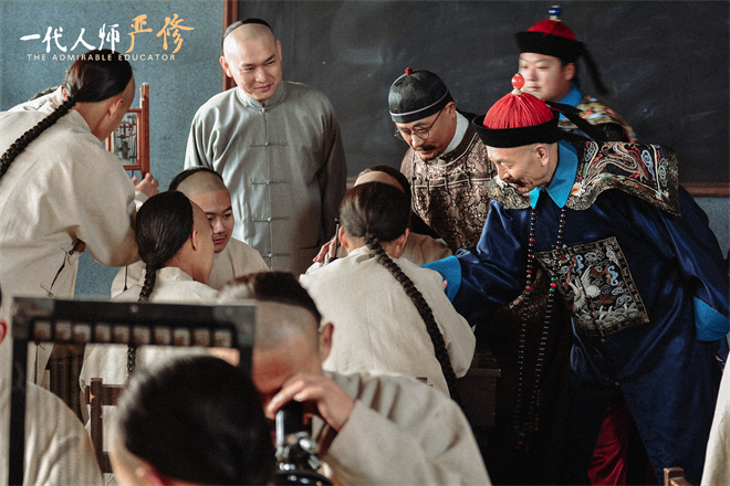 教育家精神历久弥新——《一代人师严修》点映激发前行-1