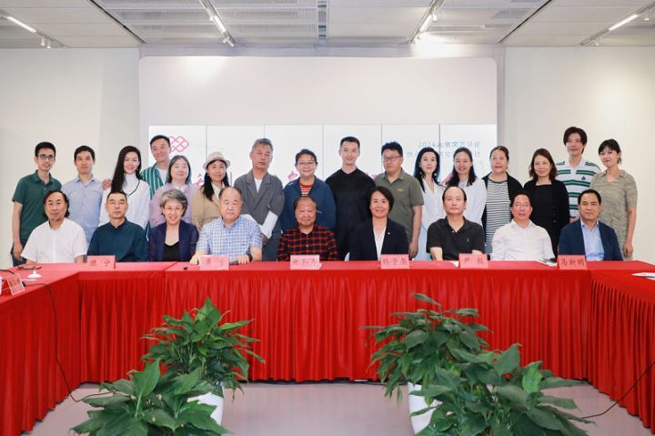 《鳄鱼》首轮演出在京收官，专题研讨会即将举办-1