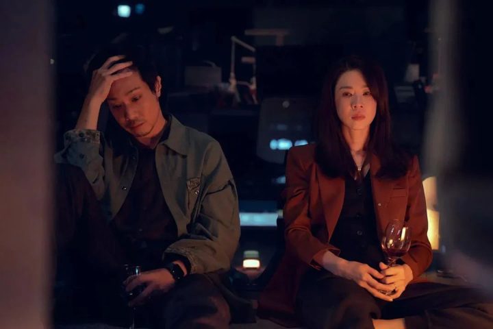 《影后》：东亚版《女友》中的背叛与托举？-3