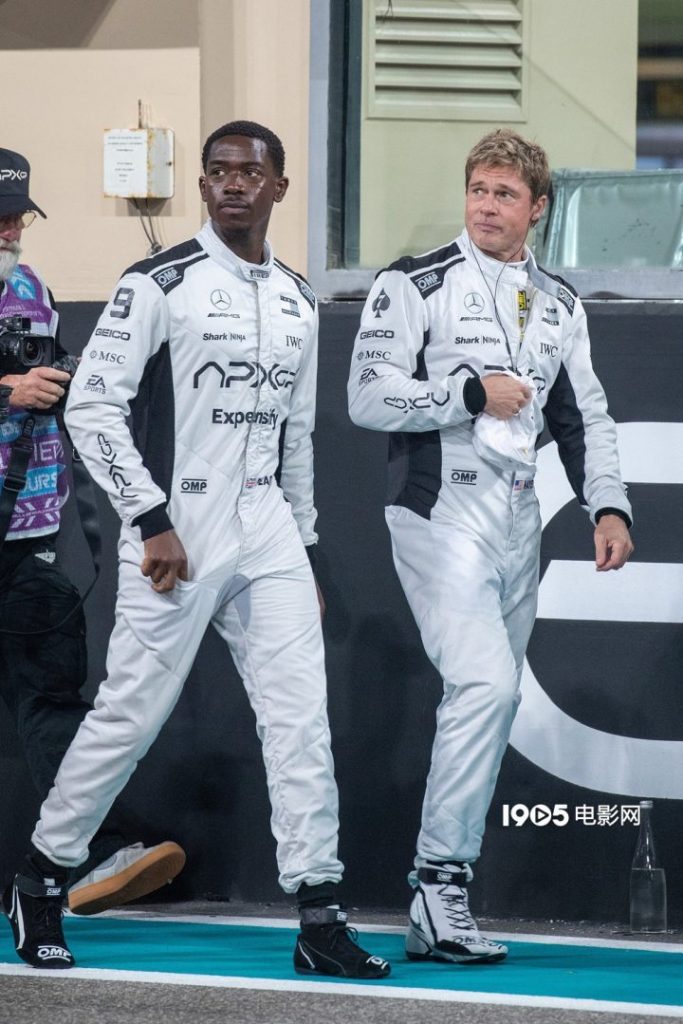 虞书欣、何猷君等同框杰瑞德·莱托观看F1大奖赛
