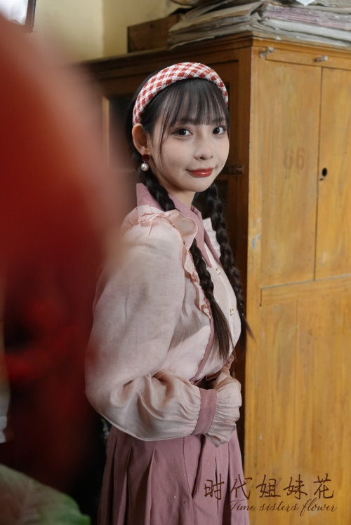 司冰张心怡出演《时代姐妹花》，青岛製作杀青-1
