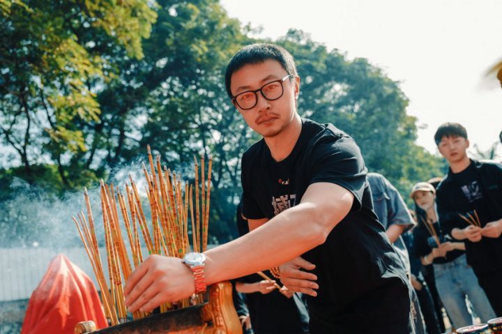 《搏忆》：秦启东揭开悬疑序幕-1
