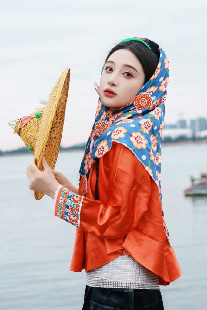 孙嘉璐主演《浪花朵朵》杀青，再现令人动容的惠女风采