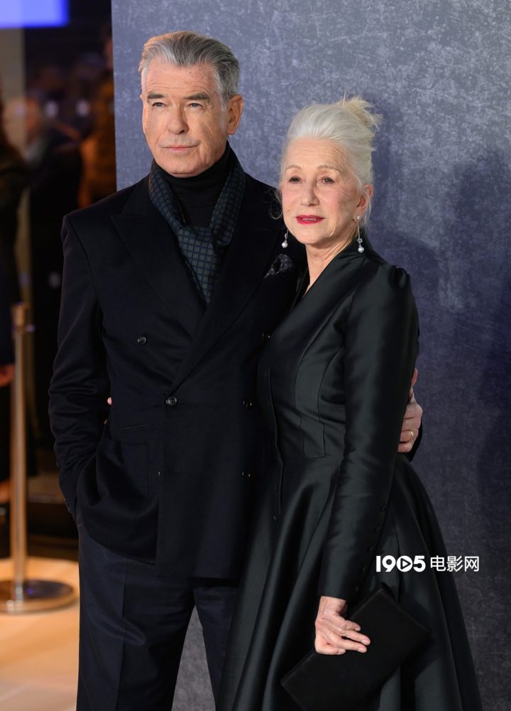 汤老师、布鲁斯南、米伦出席《黑帮领地》首映-2
