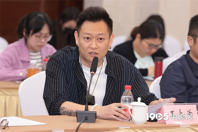 《沙尘暴》研讨：高群书盛赞段奕宏选戏不重番位-1