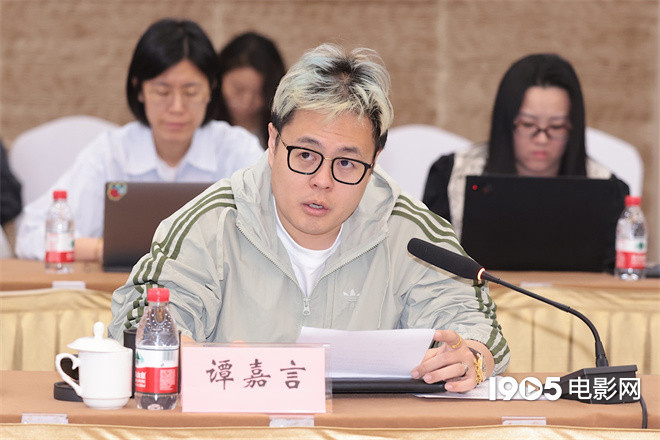 《沙尘暴》研讨：高群书盛赞段奕宏选戏不重番位-3