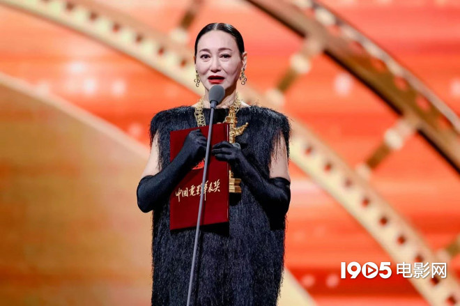 湾仔乞讨至华表影后：65岁大女主的传奇人生-2