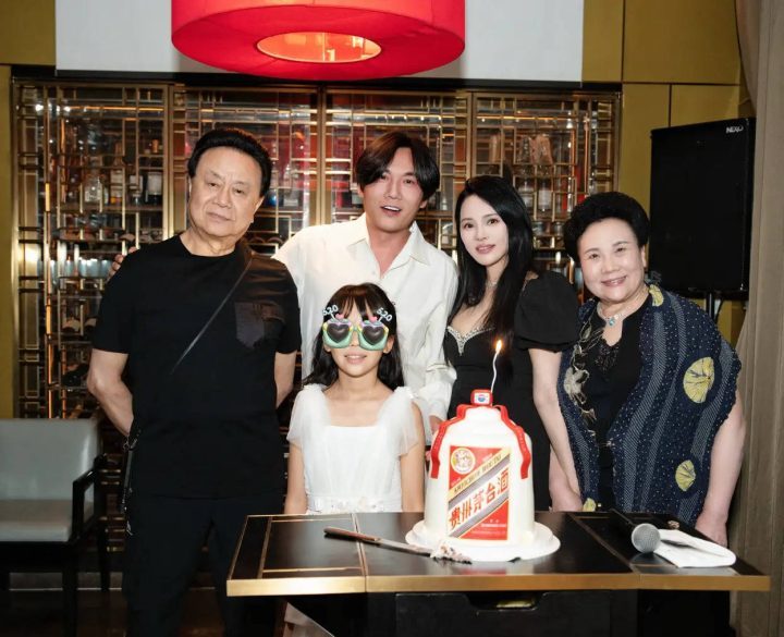 伊能静千字文庆秦昊生，甜蜜细节辟谣婚变-3