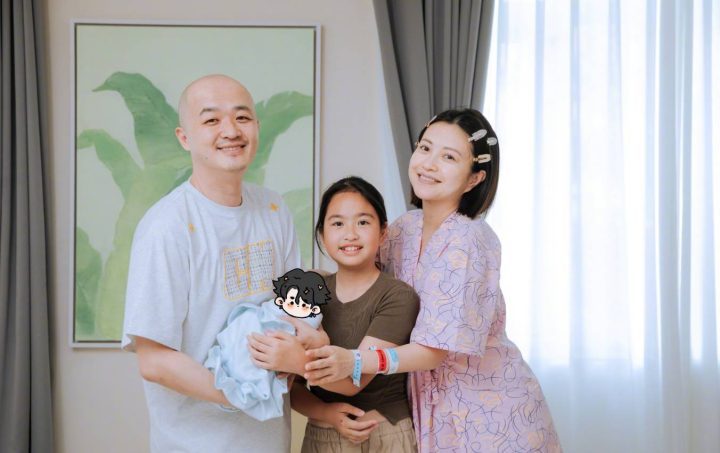 包贝尔二胎已出生 借520甜蜜公布-1