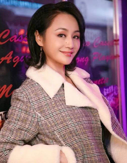 曹颖患胃癌泪谈儿子：心中最大牵挂-1