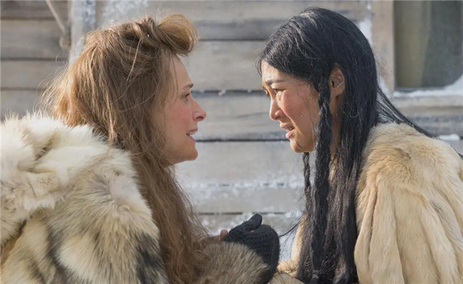 黑夜下的双面女性:极地寒夜-2 黑夜下的双面女性:极地寒夜-2