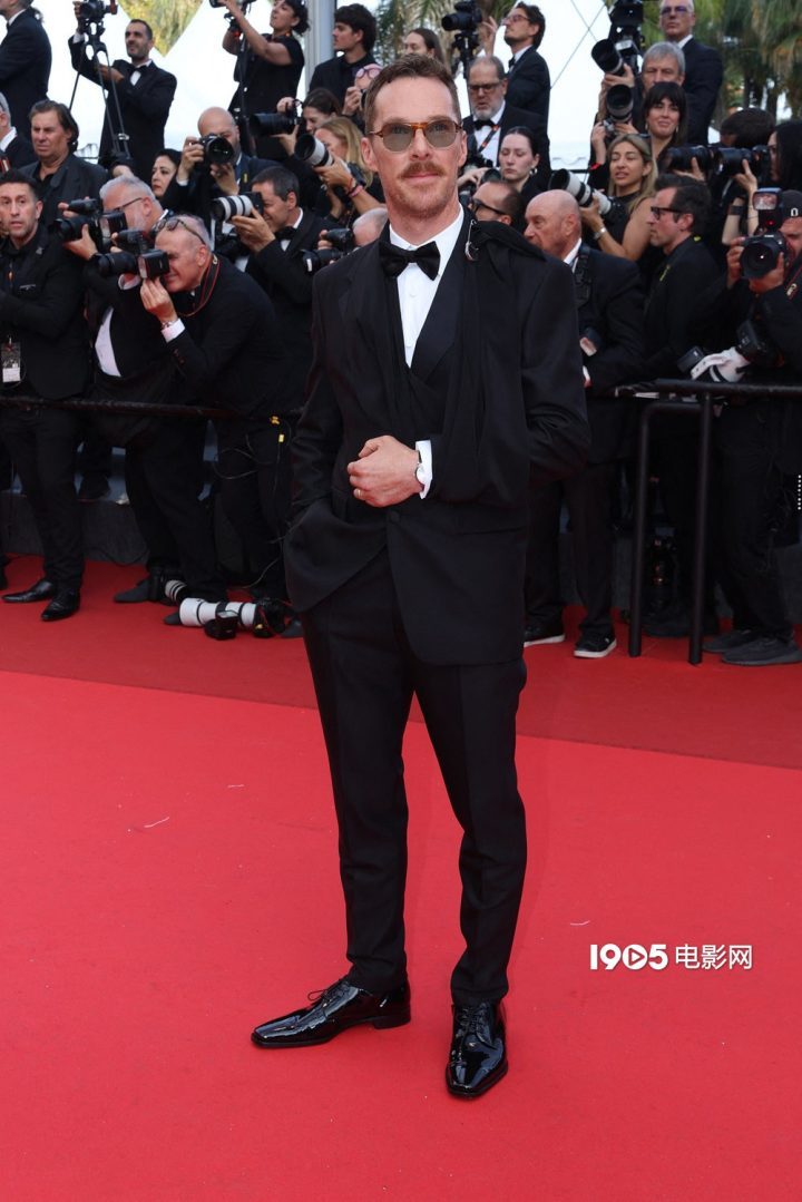 《腓尼基计划》:戛纳红毯星光熠熠,本尼、林志玲、周冬雨等闪耀登场-2 《腓尼基计划》:戛纳红毯星光熠熠,本尼、林志玲、周冬雨等闪耀登场-2