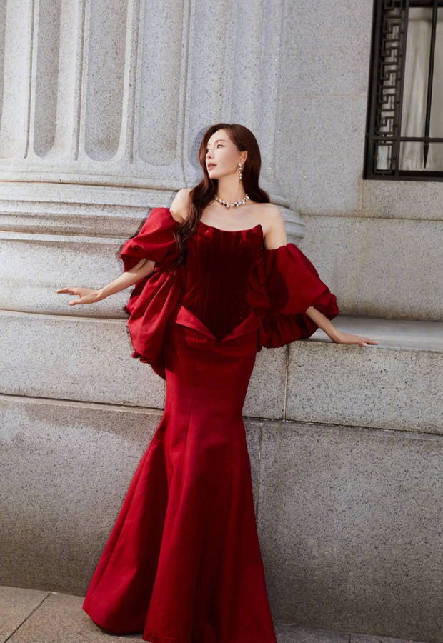 林志玲红丝绒抹胸裙,高贵典雅如美神降临-3 林志玲红丝绒抹胸裙,高贵典雅如美神降临-3