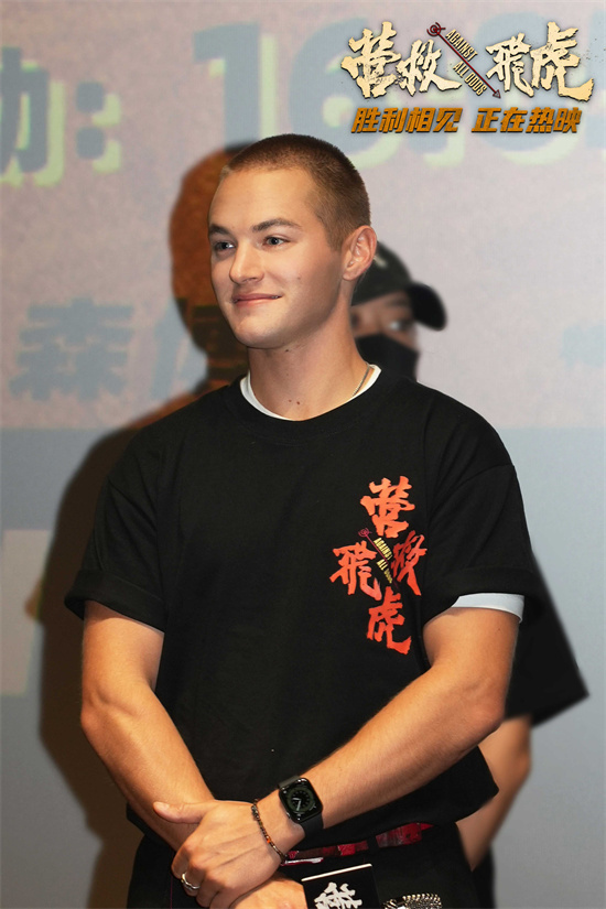 《营救飞虎》正片曝光：一镜到底“杀”出重围！-1