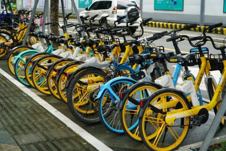 世界骑行日:银幕上的飞驰时刻盘点-2 世界骑行日:银幕上的飞驰时刻盘点-2