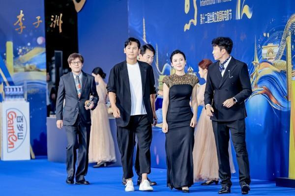 《李子洲》主创红毯首秀:丝路电影节力荐佳作-1 《李子洲》主创红毯首秀:丝路电影节力荐佳作-1