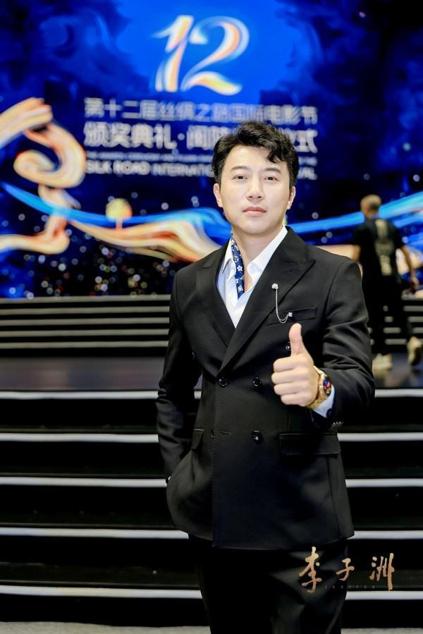 《李子洲》主创红毯首秀:丝路电影节力荐佳作-2 《李子洲》主创红毯首秀:丝路电影节力荐佳作-2